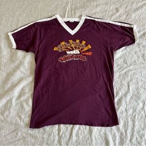 Vintage Maroon Wild West Yellowstone Montana Graphic V-Neck Short Sleeve Tee XL